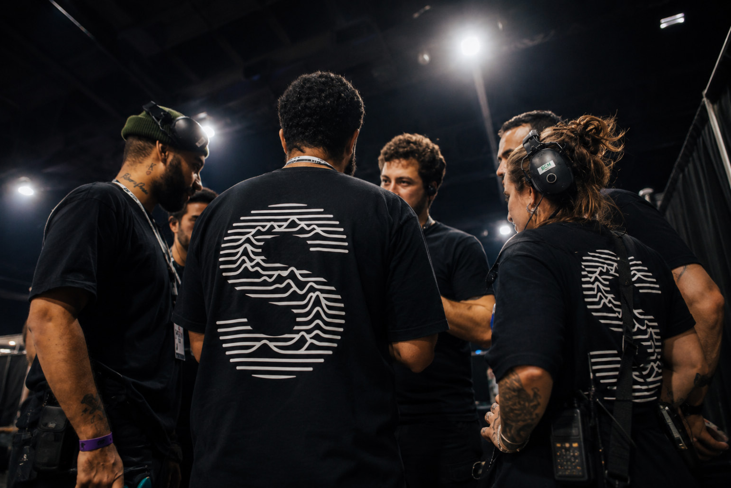 Equipe Sonora reunida nos bastidores